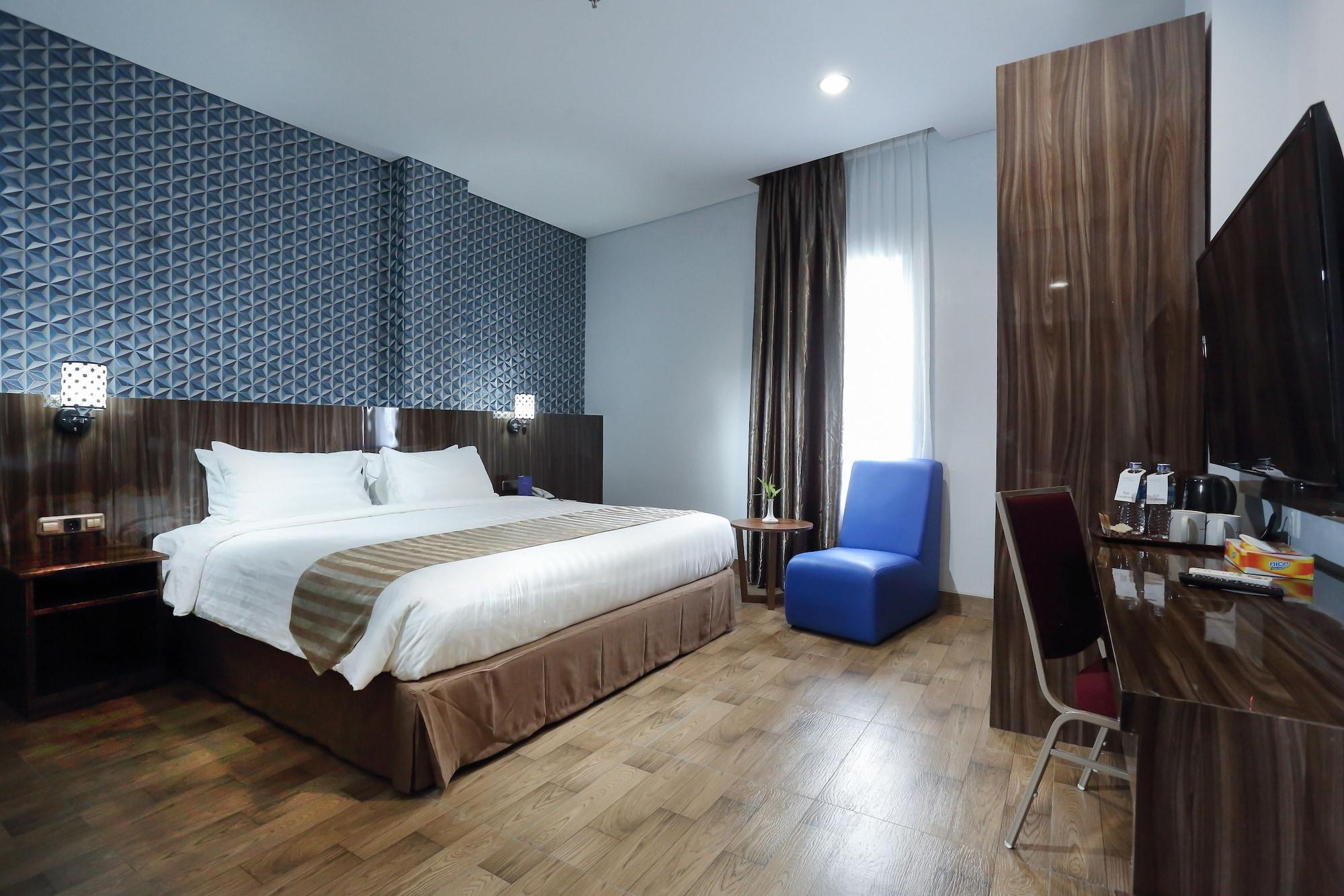 Horison Express Sentani Otel Jayapura Dış mekan fotoğraf