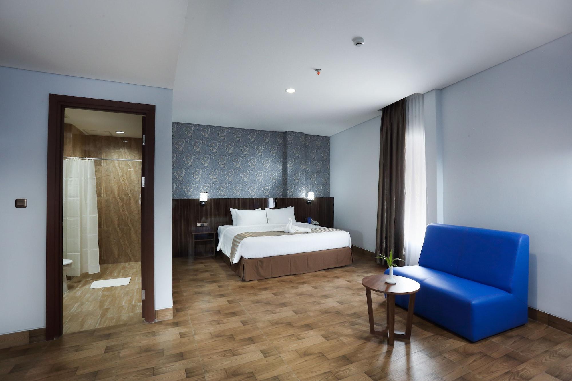 Horison Express Sentani Otel Jayapura Dış mekan fotoğraf